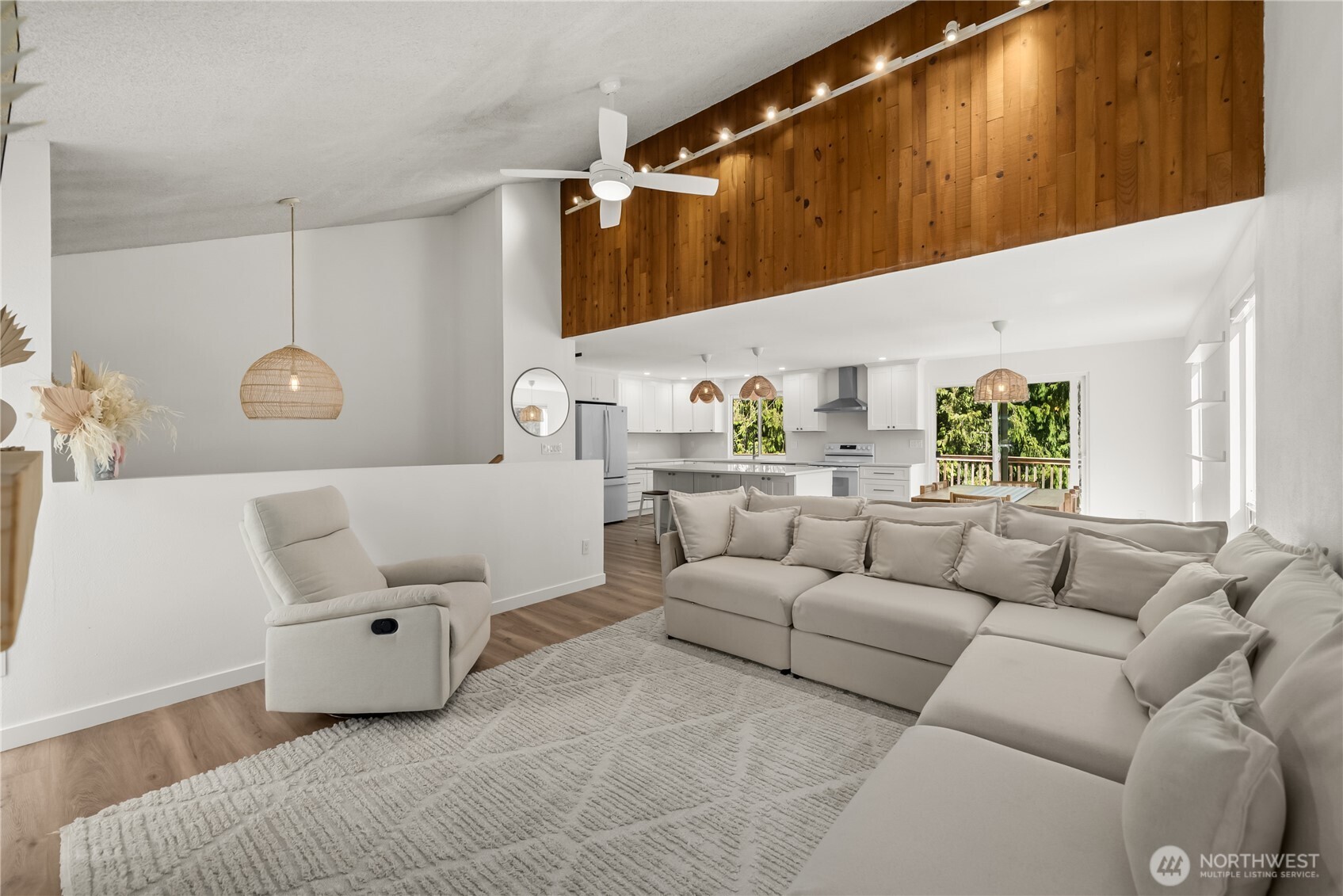32544 42nd Place Property Photo 11