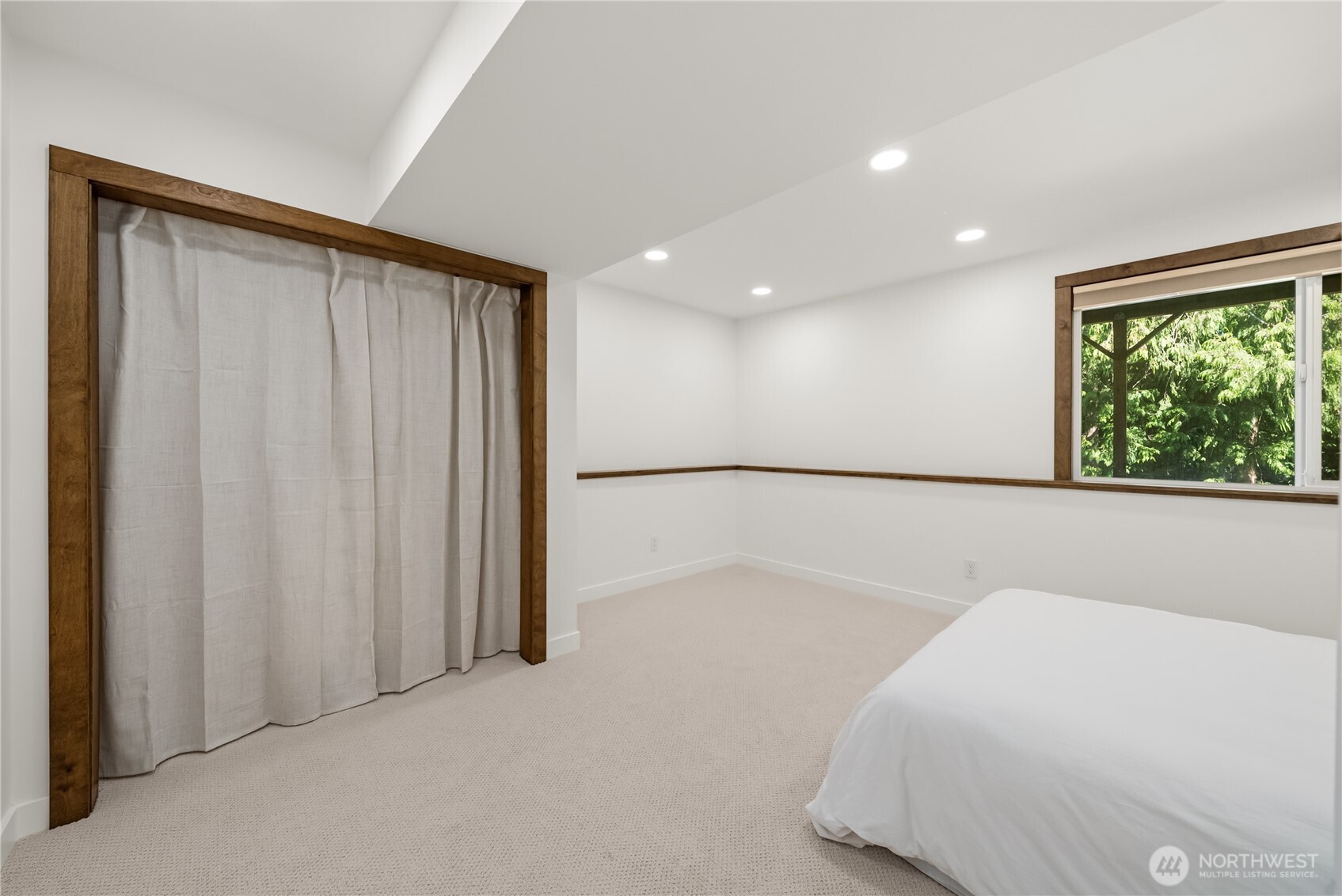 32544 42nd Place Property Photo 24