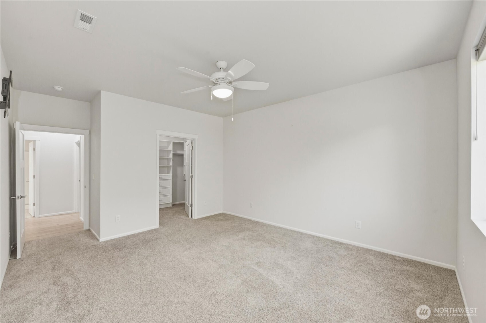 4681 Sierra Street Property Photo 15