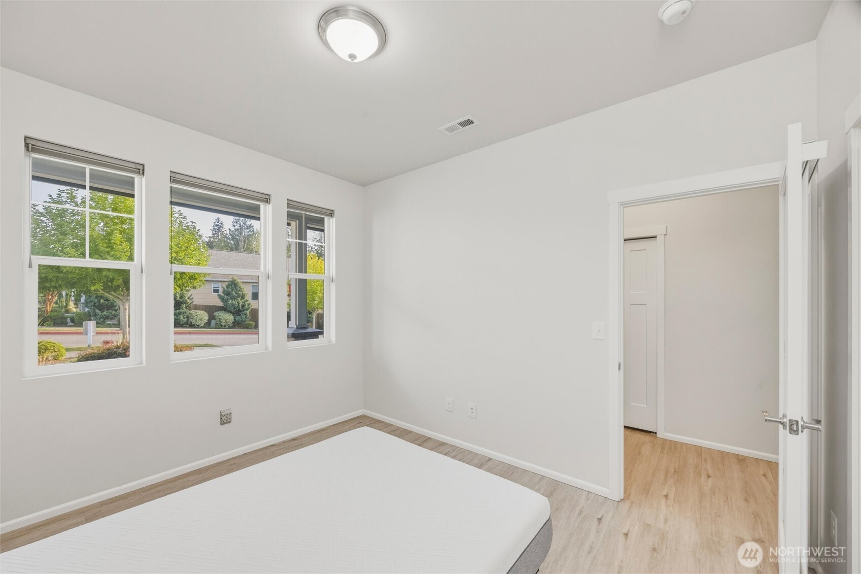 4681 Sierra Street Property Photo 28