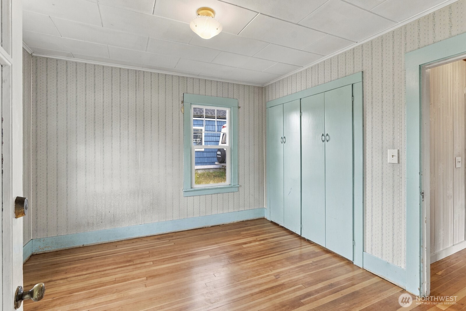 516 S Washington Avenue Property Photo 9