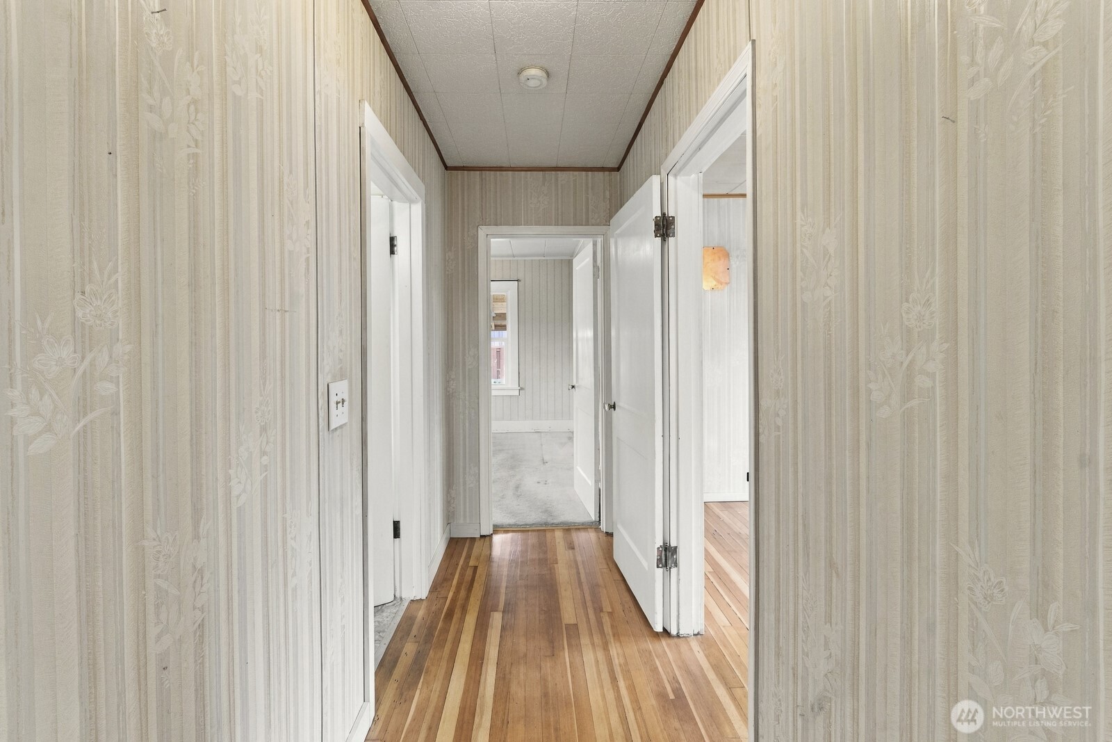 516 S Washington Avenue Property Photo 10
