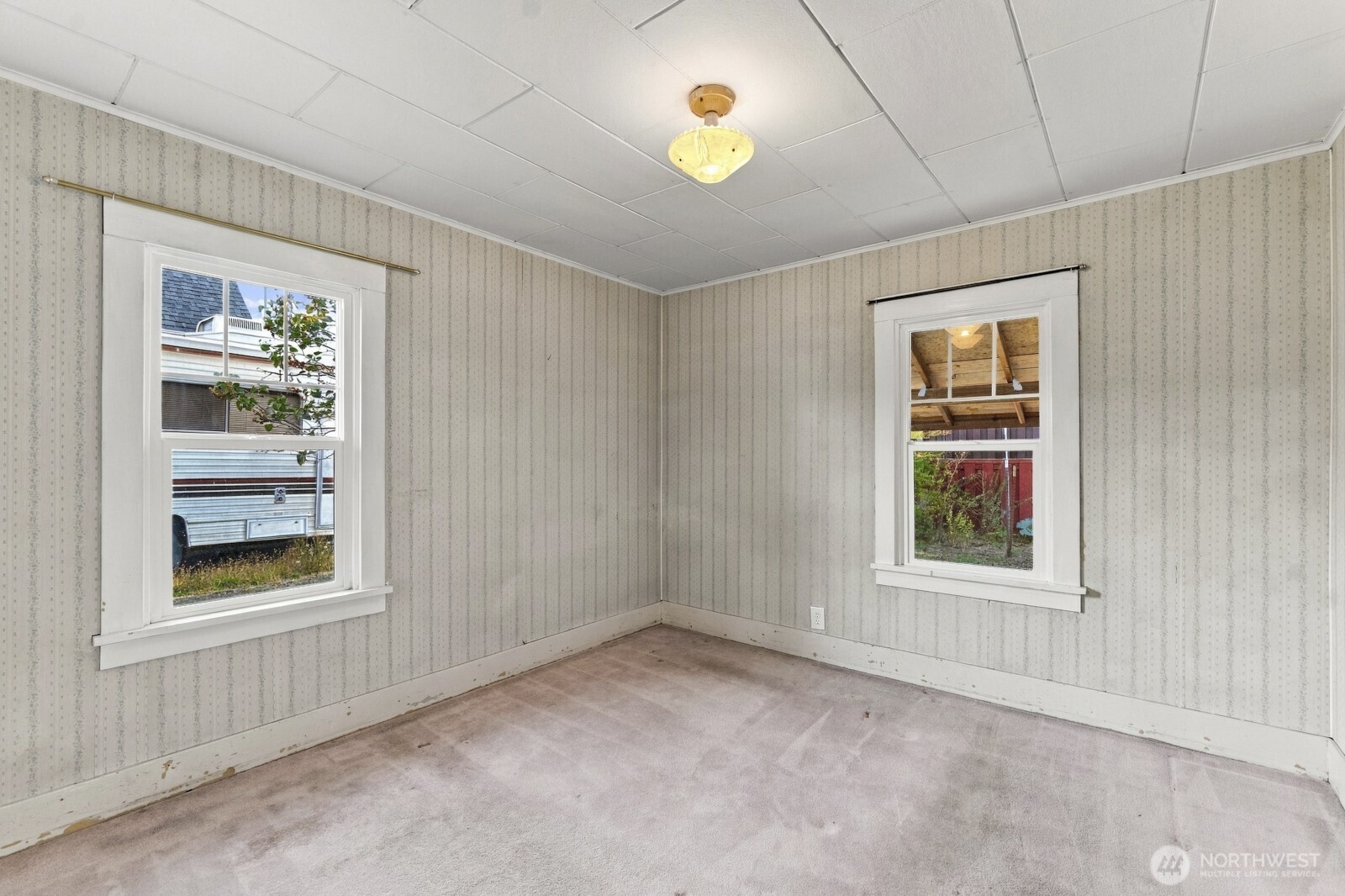 516 S Washington Avenue Property Photo 14