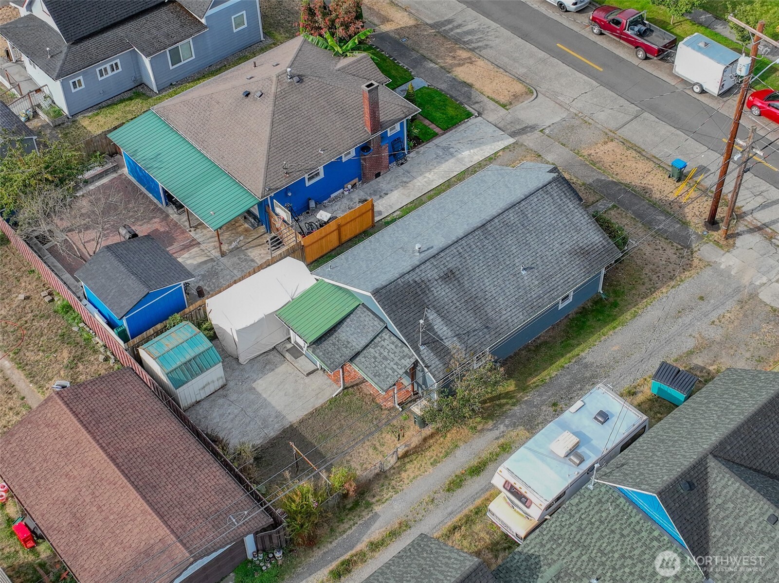 516 S Washington Avenue Property Photo 15