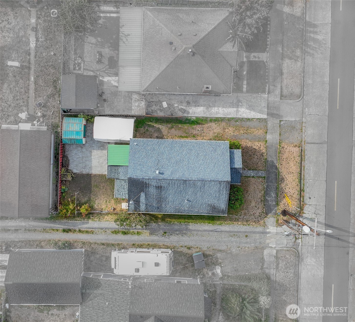 516 S Washington Avenue Property Photo 16