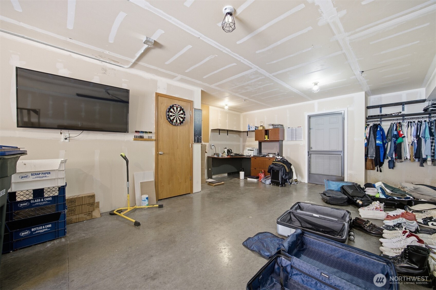 4047 Eliza Avenue 103 Property Photo 36