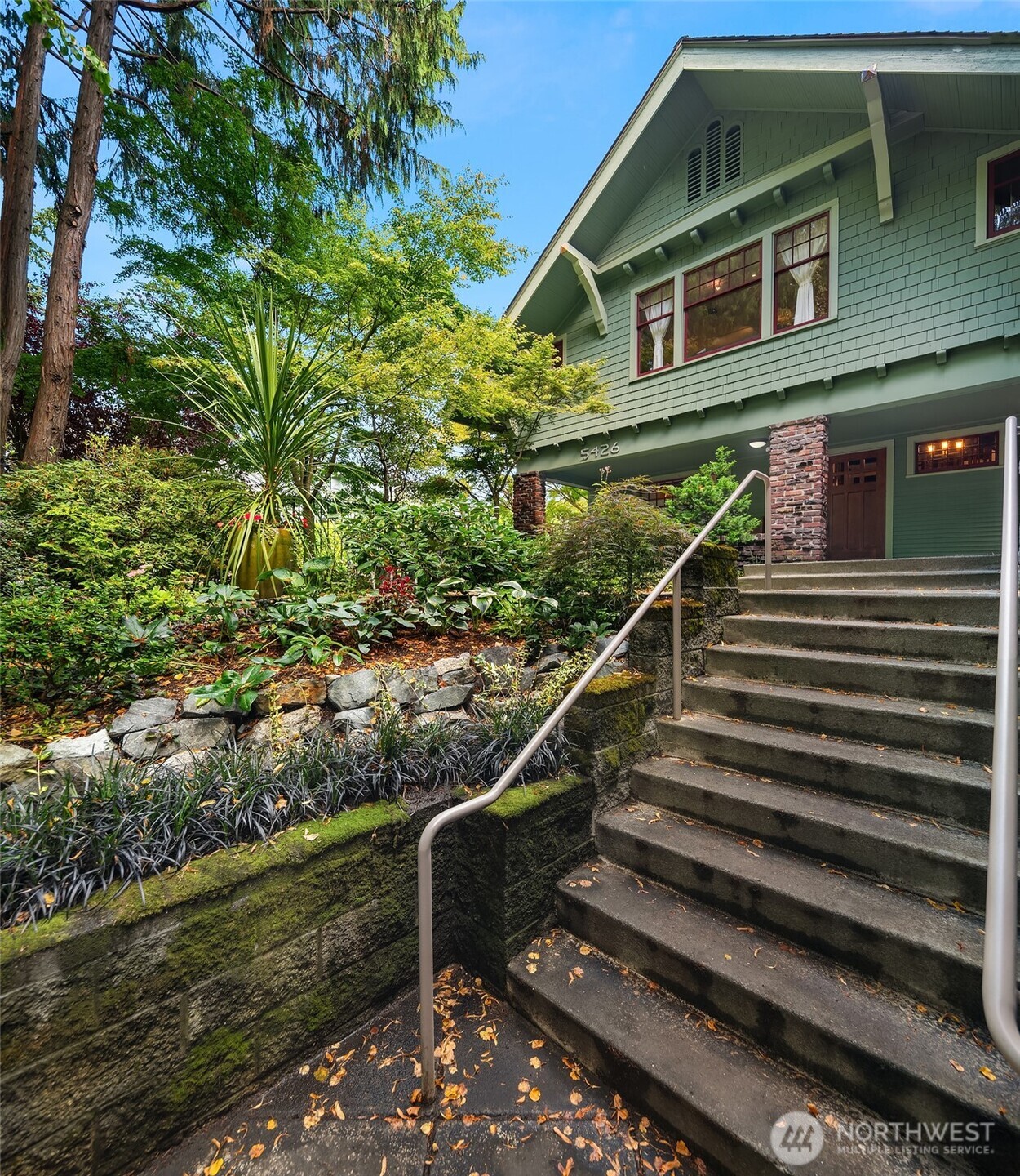5430 California Avenue 1cu Property Photo 4