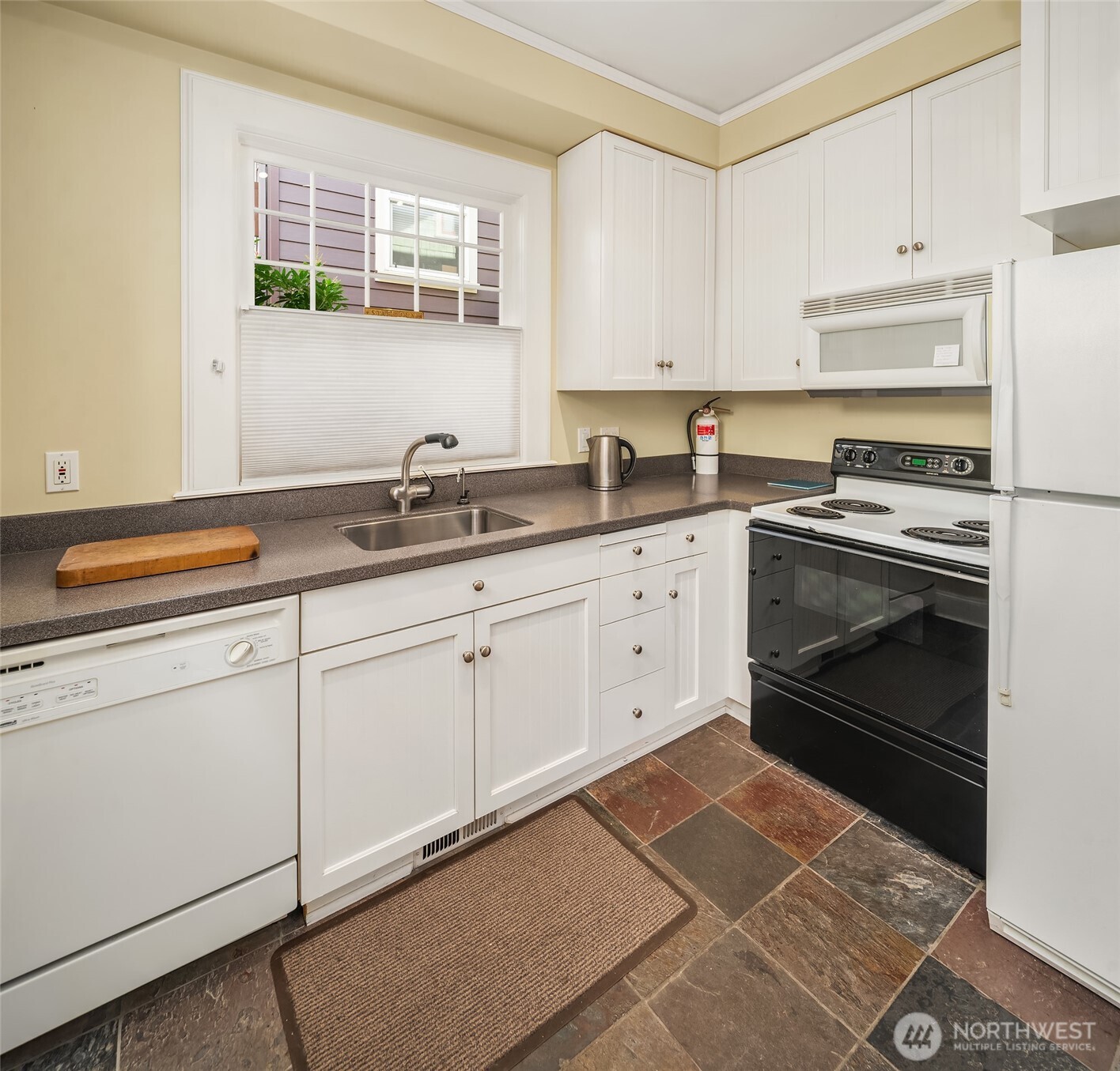 5430 California Avenue 1cu Property Photo 19
