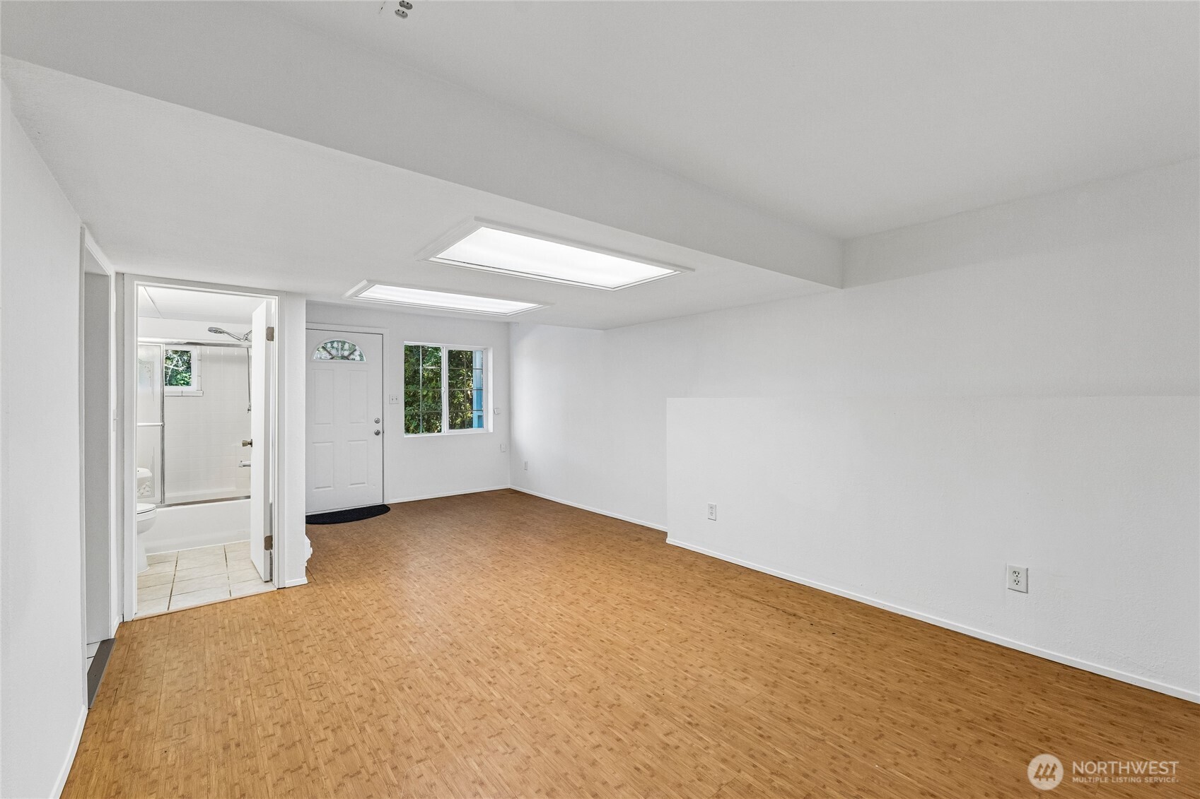 7014 S 126th Street Property Photo 24