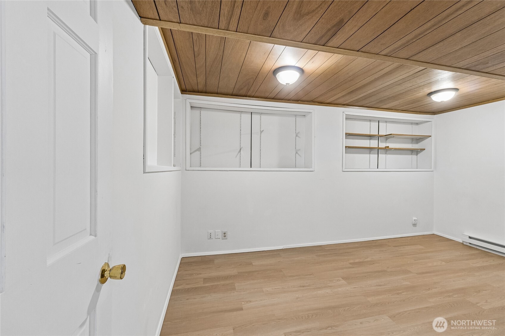 7014 S 126th Street Property Photo 27