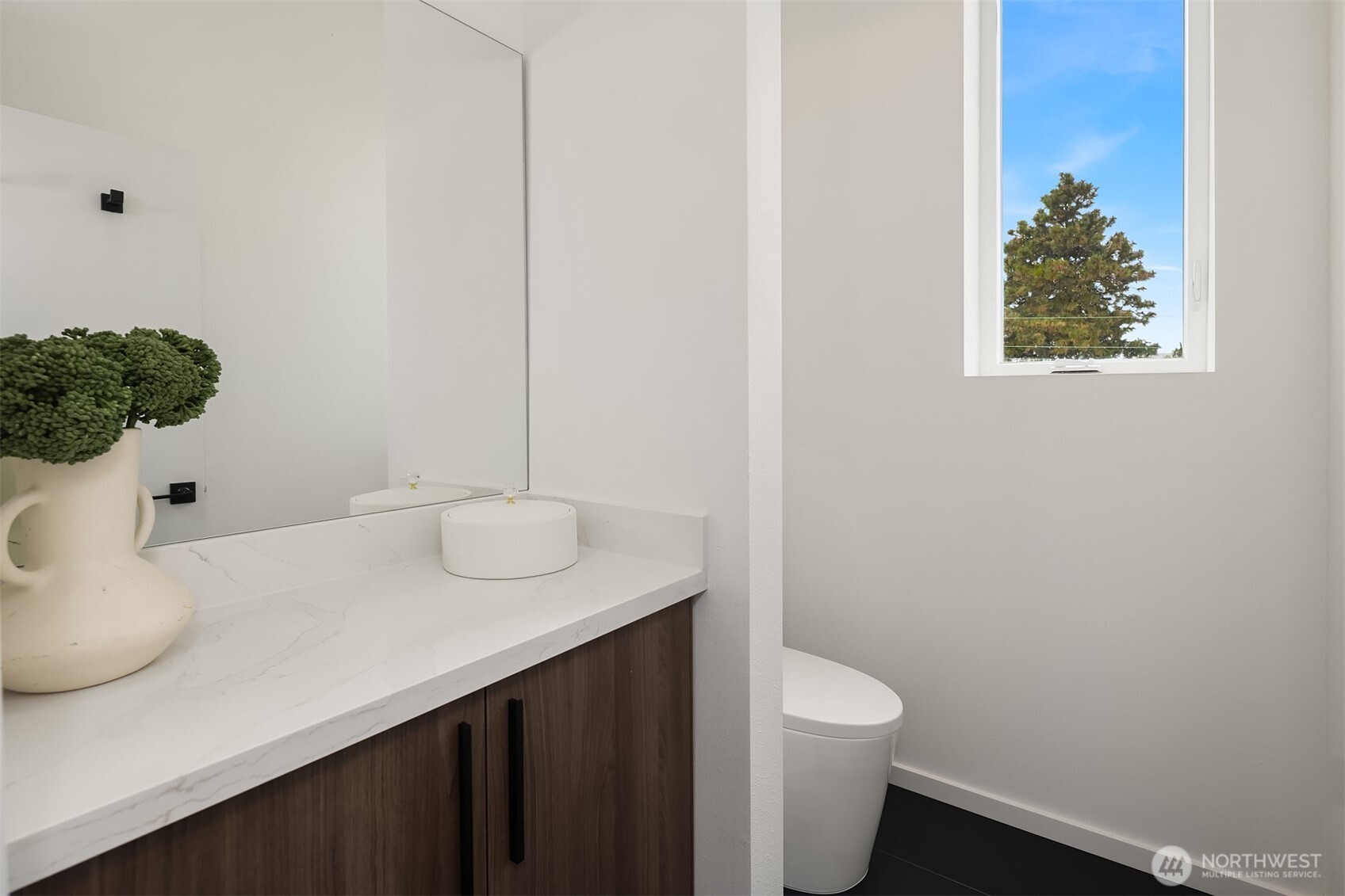 5253 California Avenue B Property Photo 29