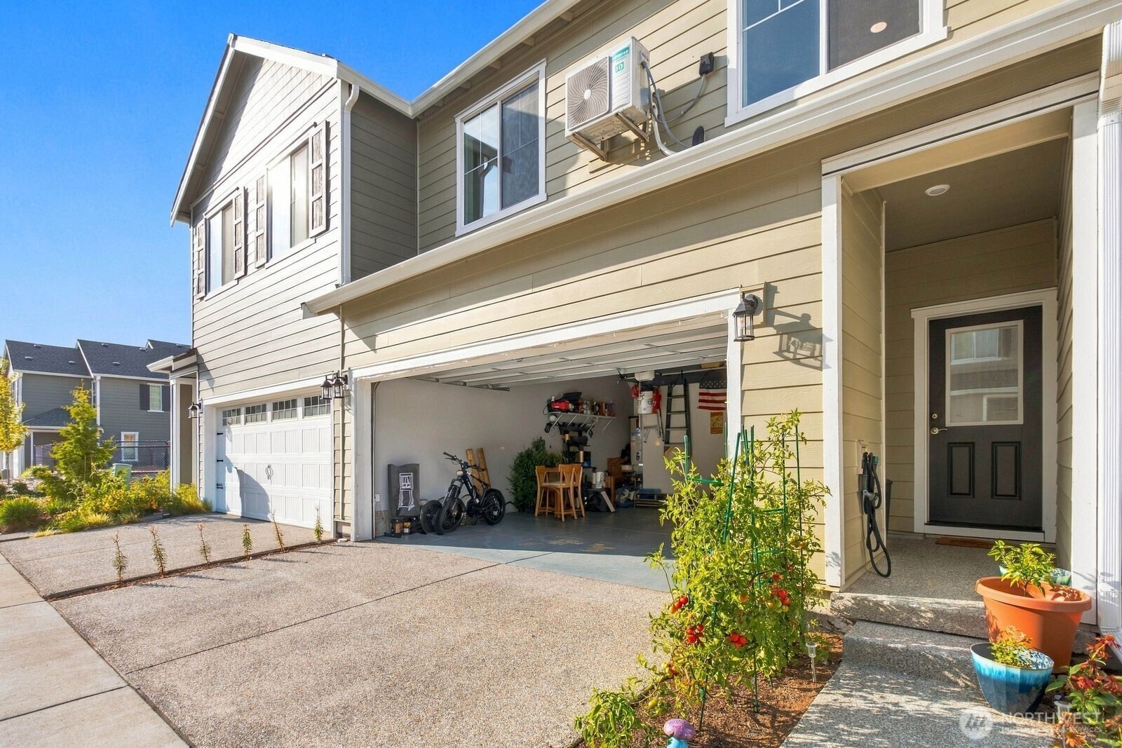 8624 35th Place Property Photo 16