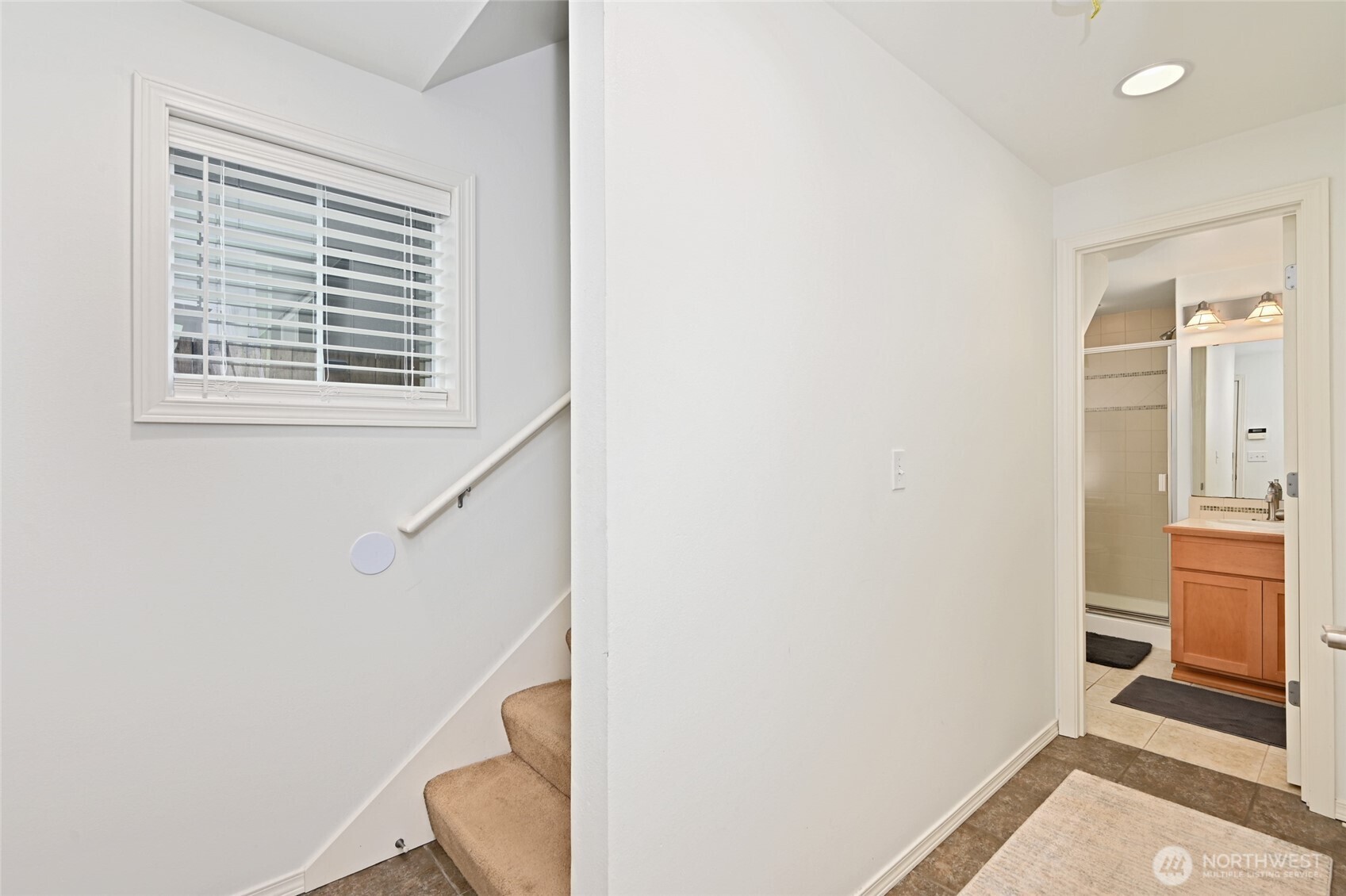 8509 Midvale Avenue C Property Photo 3