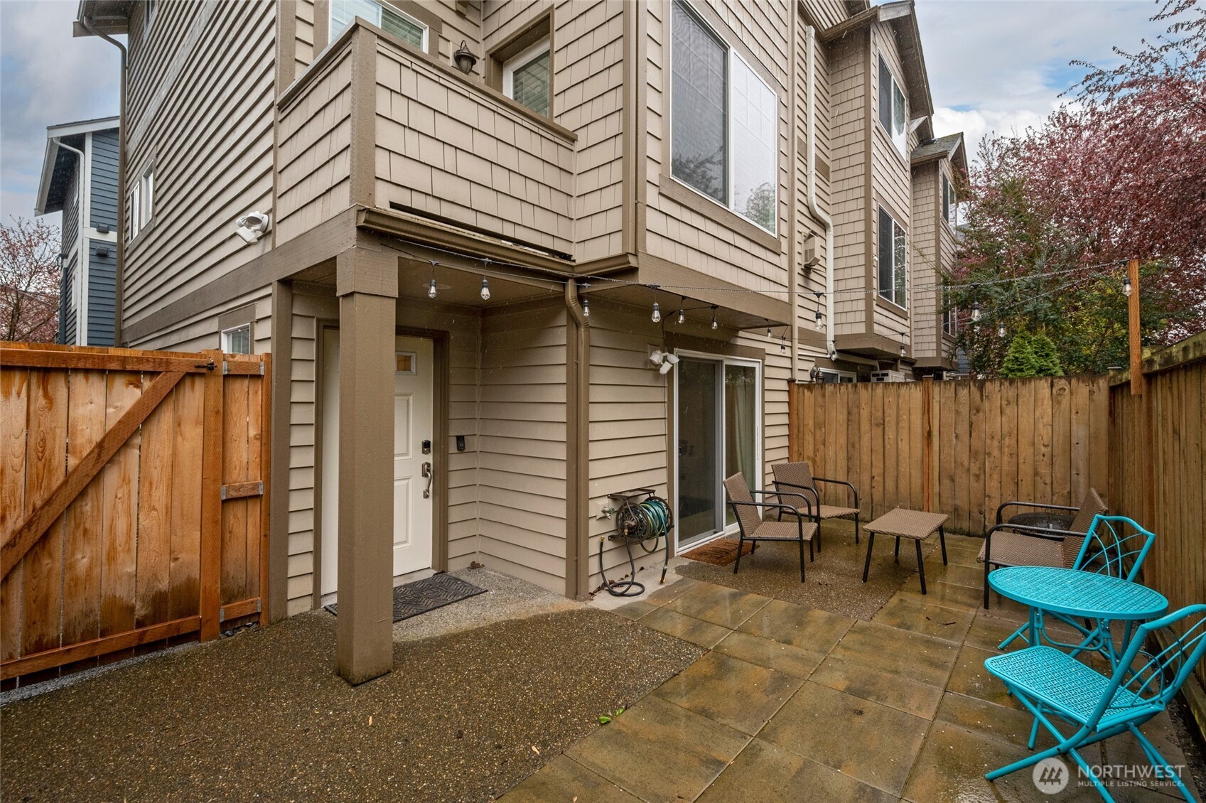 8509 Midvale Avenue C Property Photo 24
