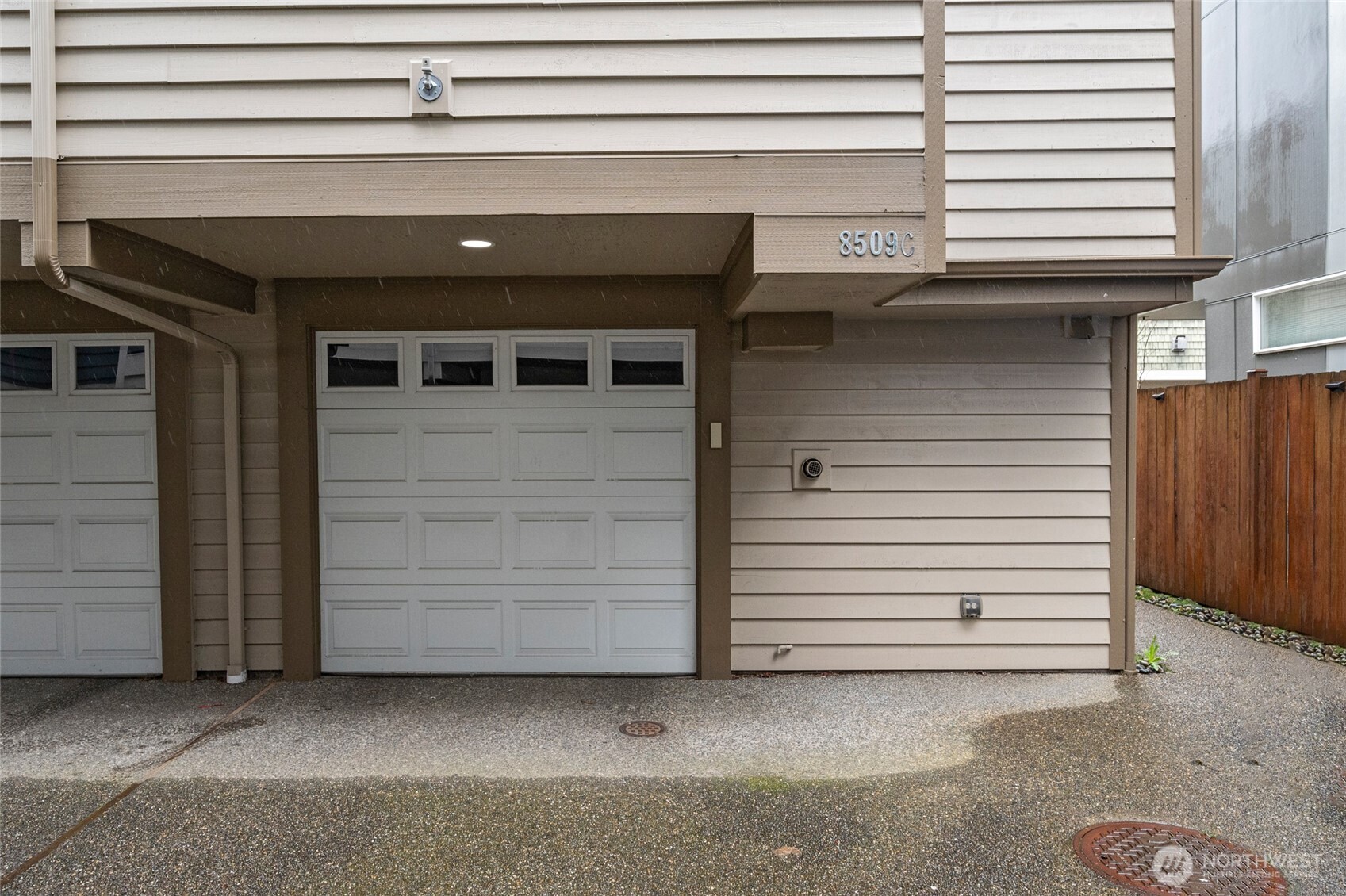 8509 Midvale Avenue C Property Photo 29