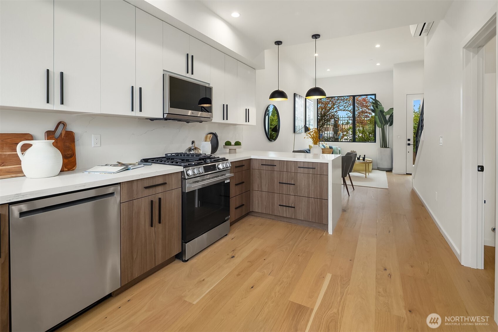 5253 California Avenue F Property Photo 11