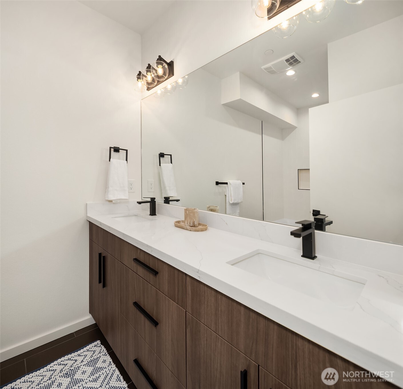5253 California Avenue F Property Photo 27