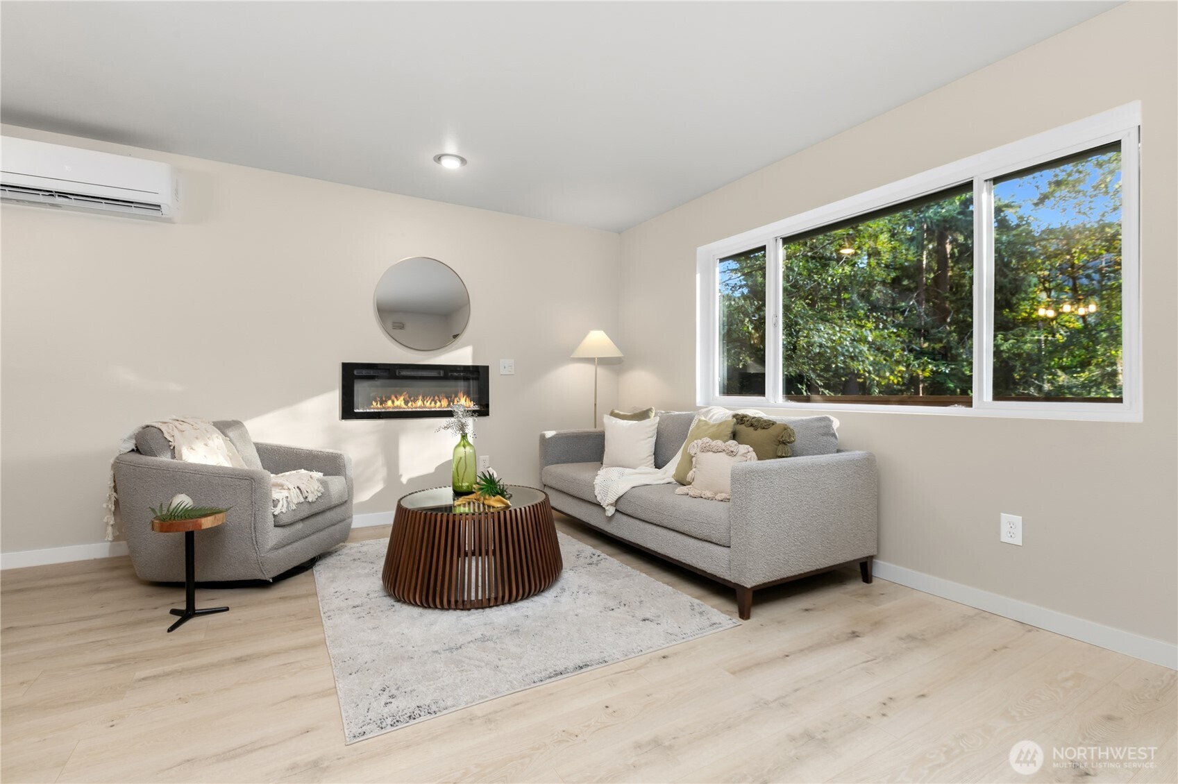 372 Sudden Valley Drive Property Photo 14