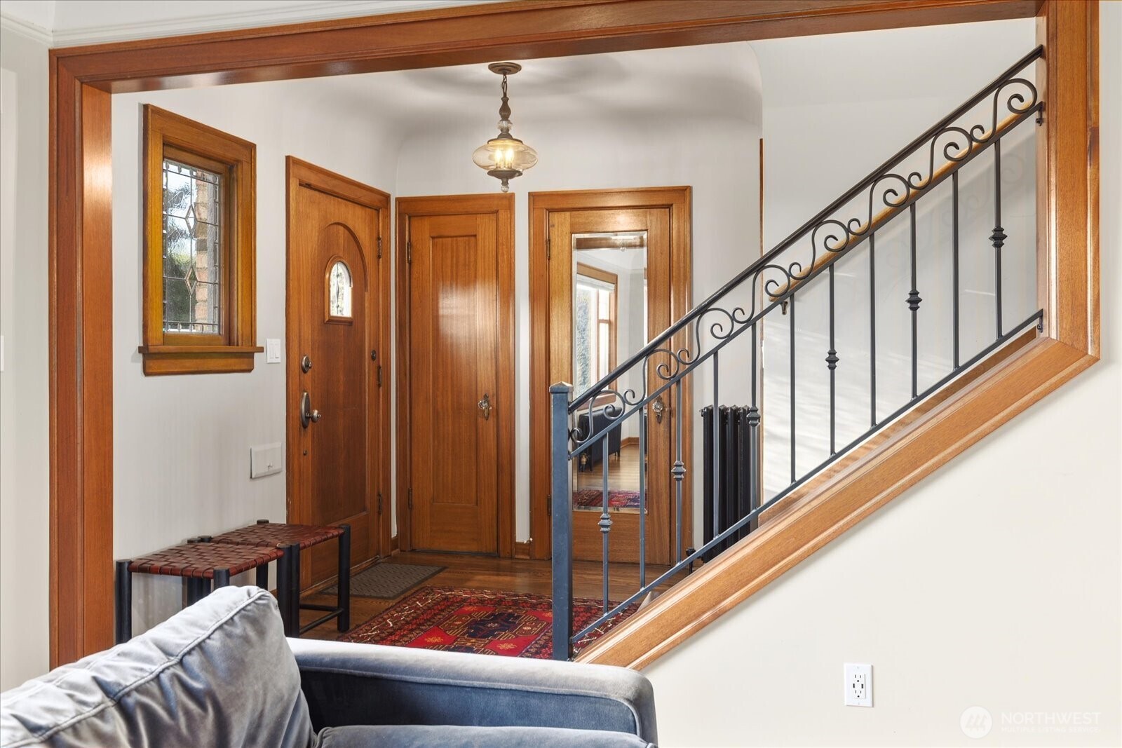 4124 Burke Avenue Property Photo 4