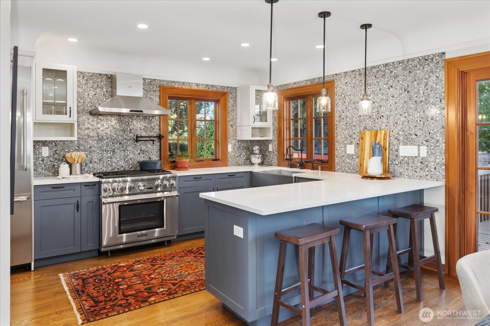 4124 Burke Avenue Property Photo 10