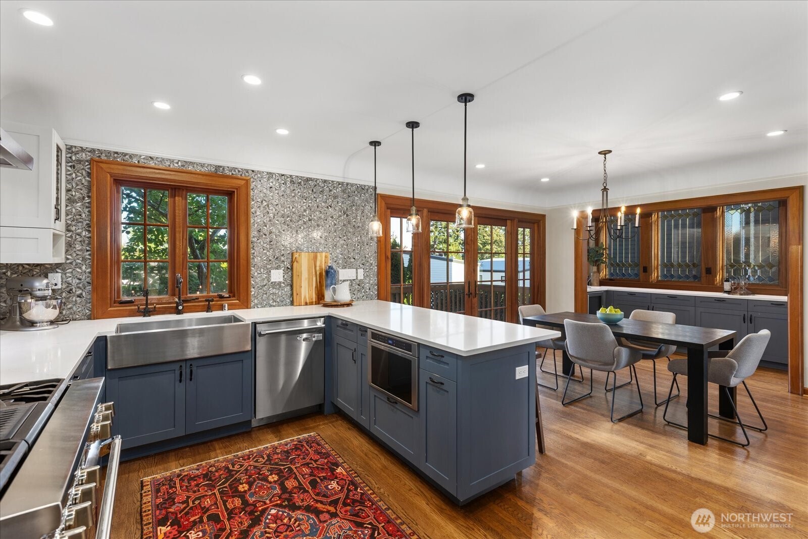 4124 Burke Avenue Property Photo 12