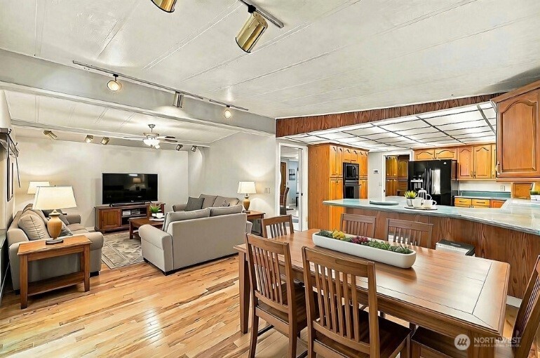 19401 127th Avenue Property Photo 15