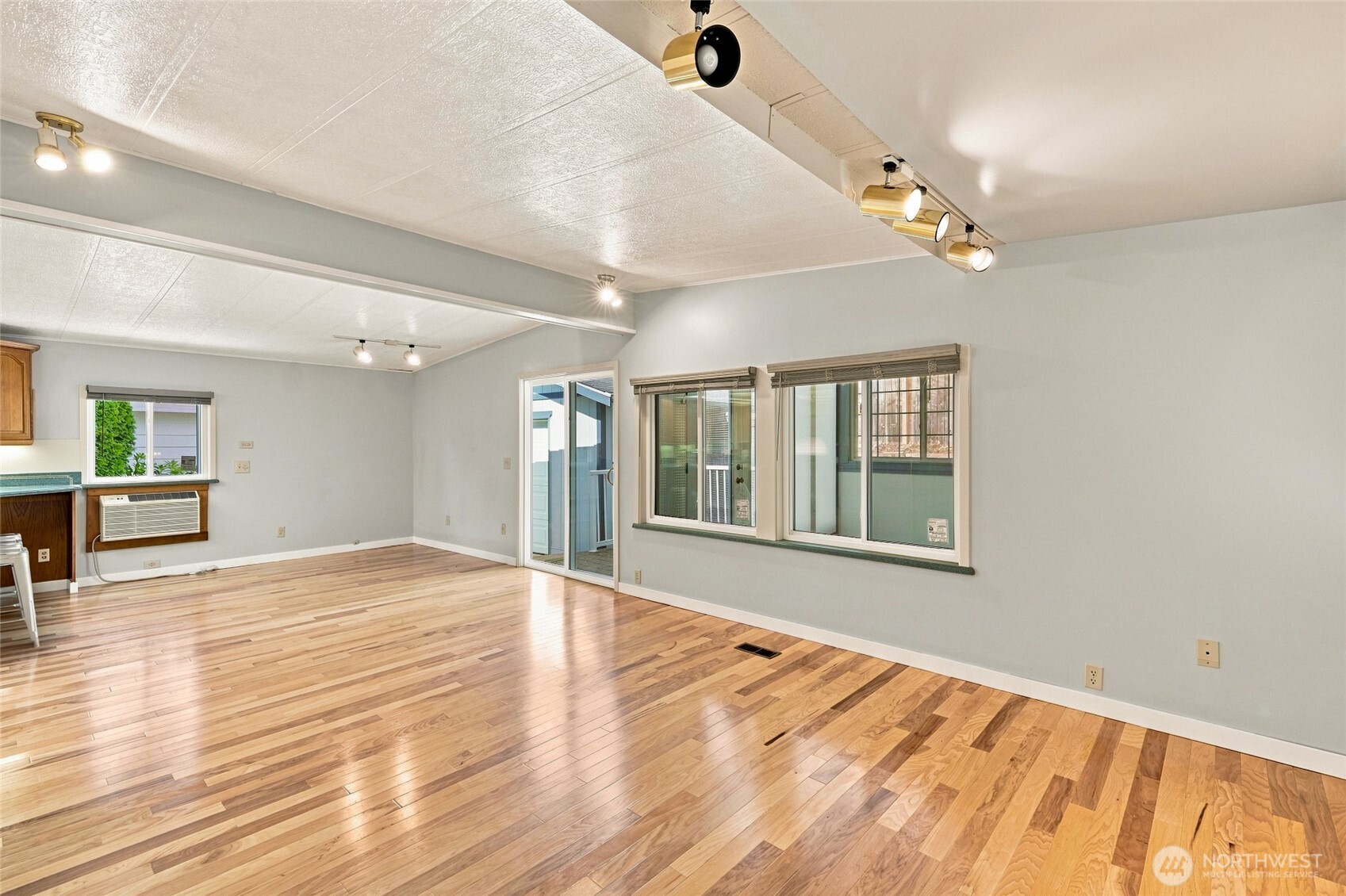 19401 127th Avenue Property Photo 17