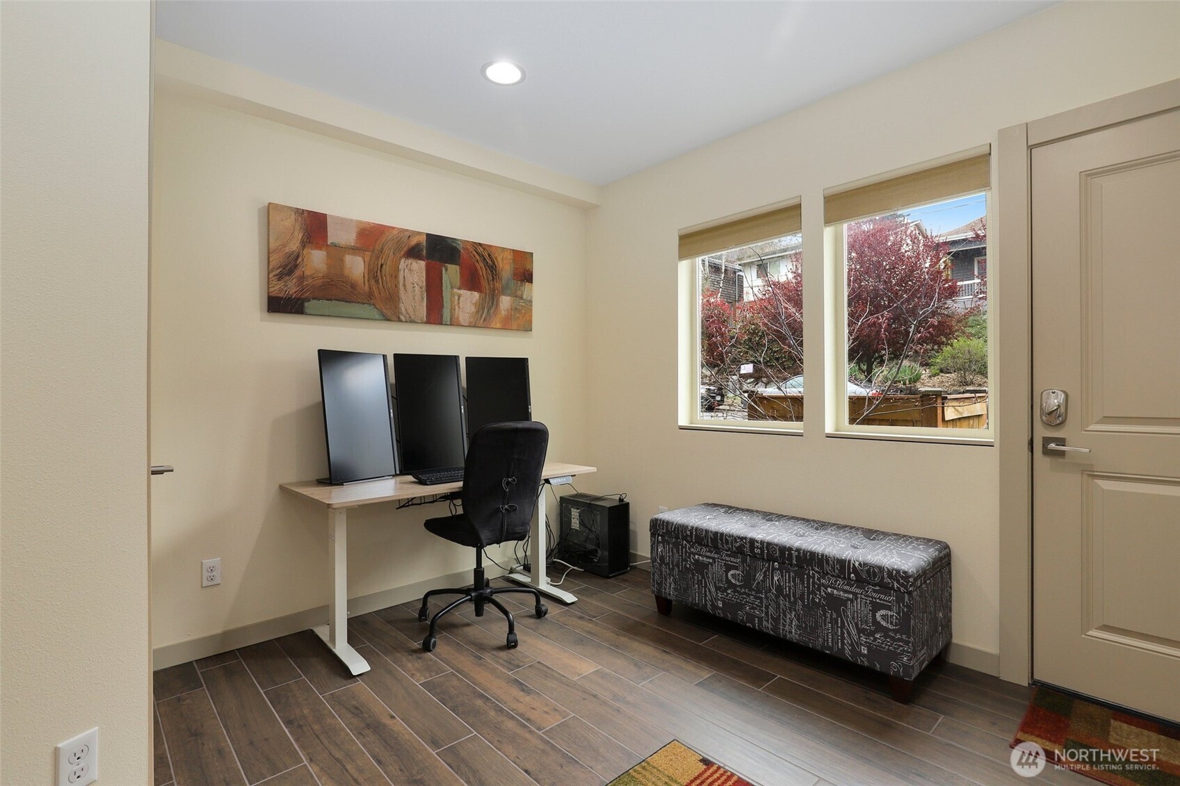 709 15th Avenue B Property Photo 2