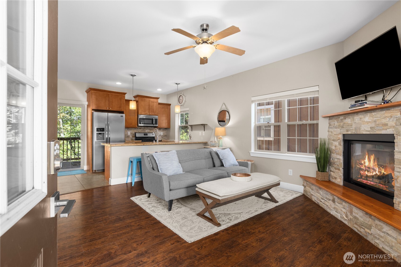 4765 Tidal Way 103a Property Photo 4