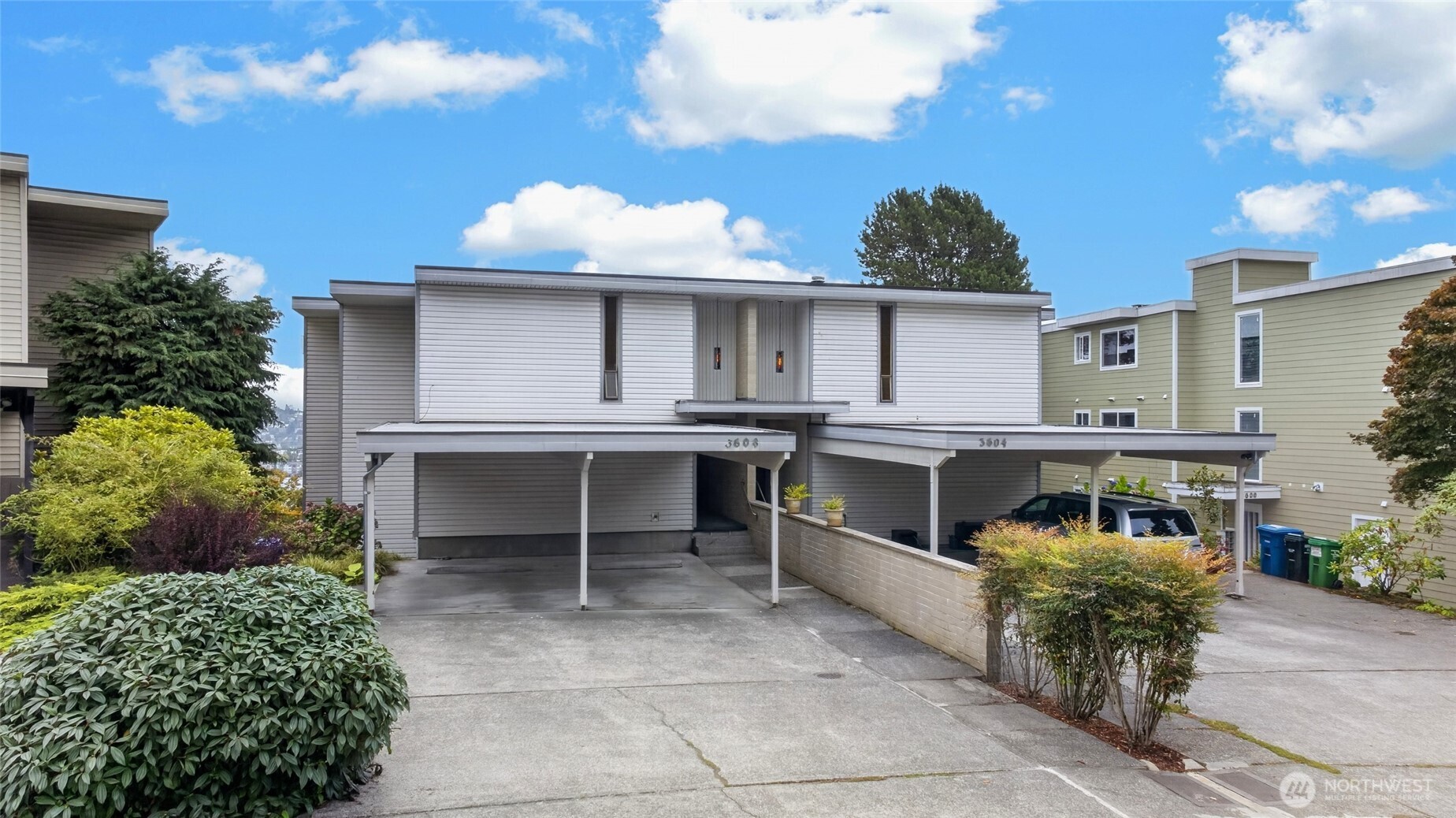 3608 26th Place 301 Property Photo 1
