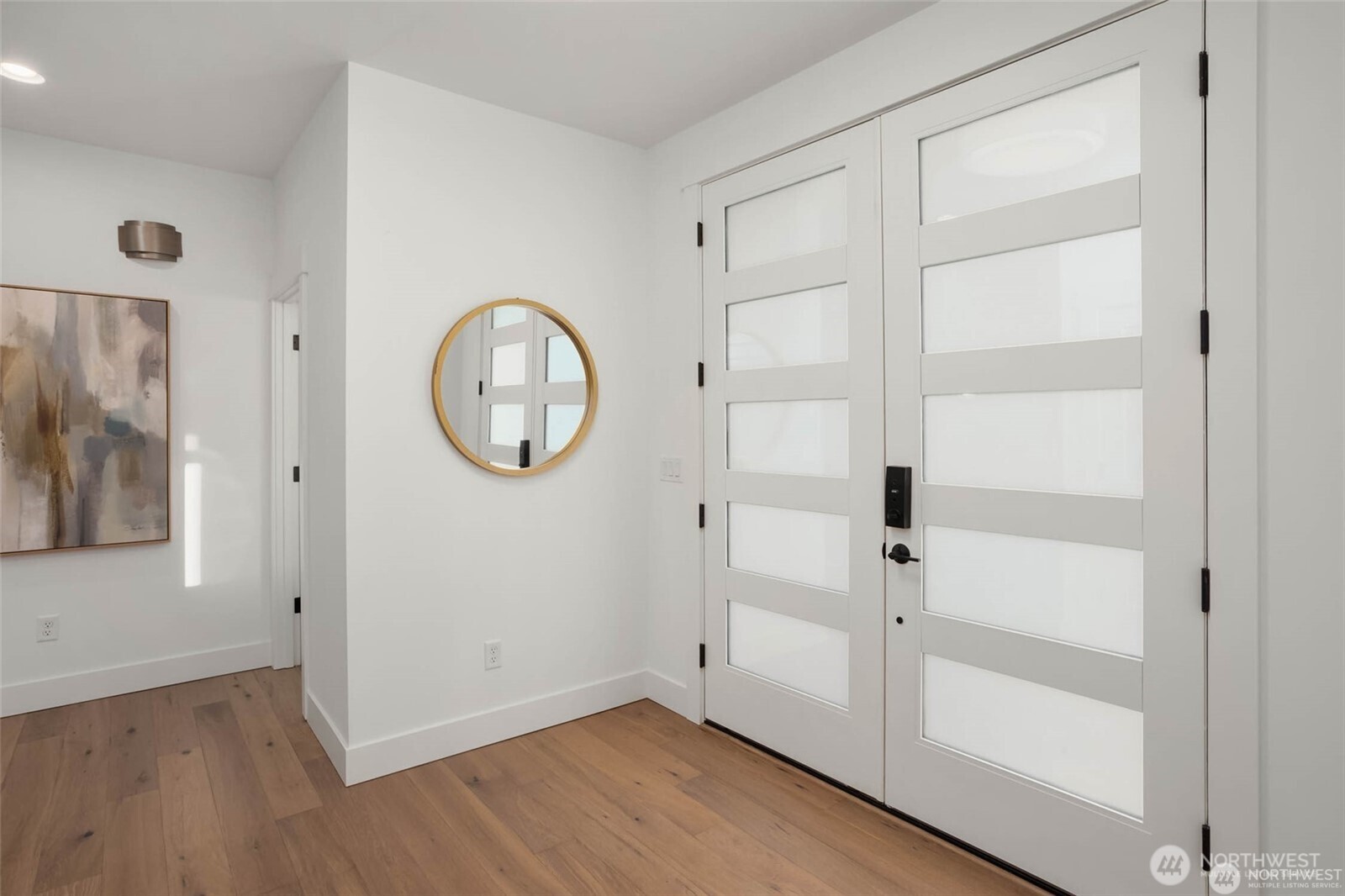 16466 73rd Place Property Photo 2