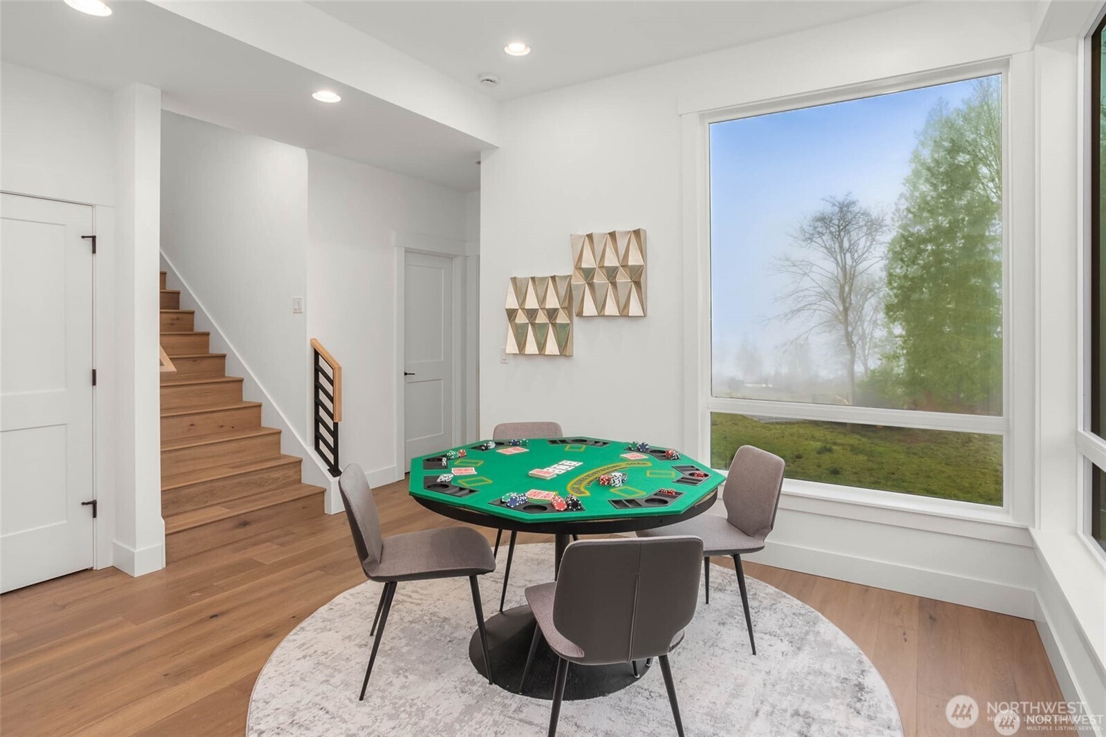 16466 73rd Place Property Photo 13