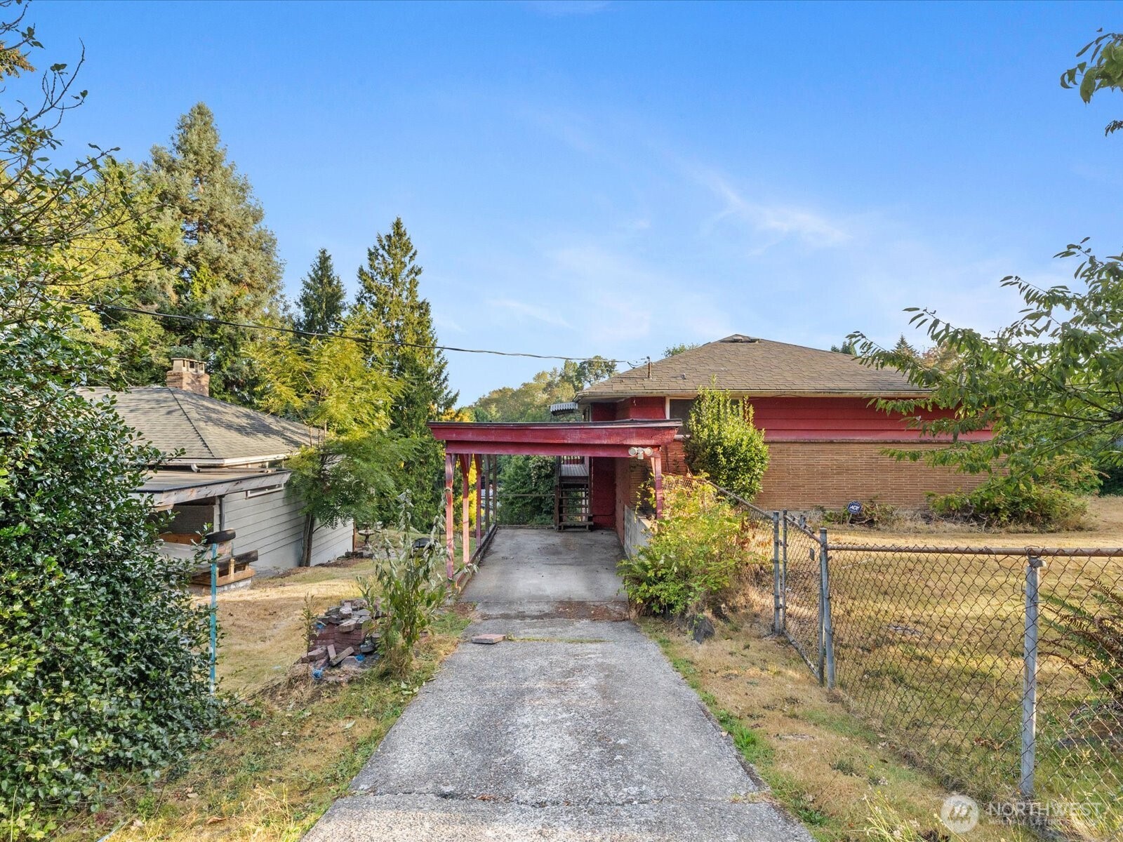 4631 47th Avenue Property Photo 13