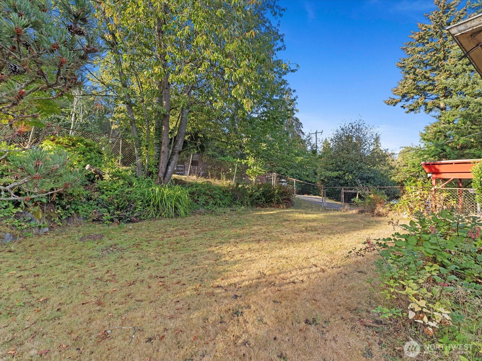 4631 47th Avenue Property Photo 14