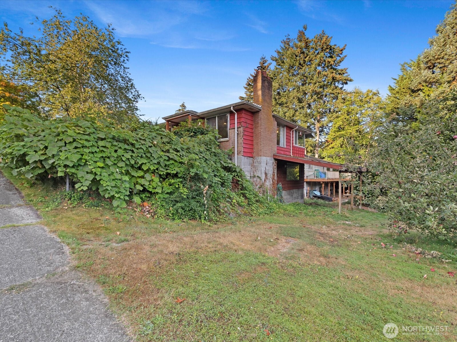 4631 47th Avenue Property Photo 15