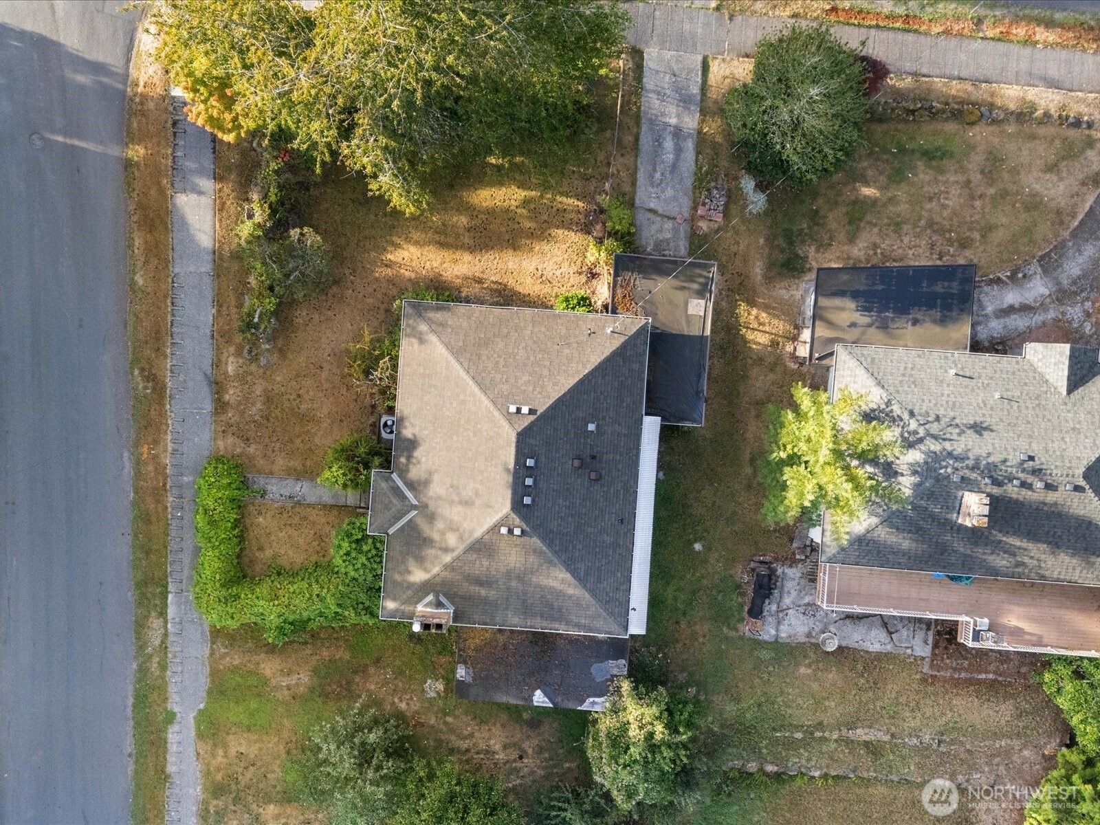 4631 47th Avenue Property Photo 17