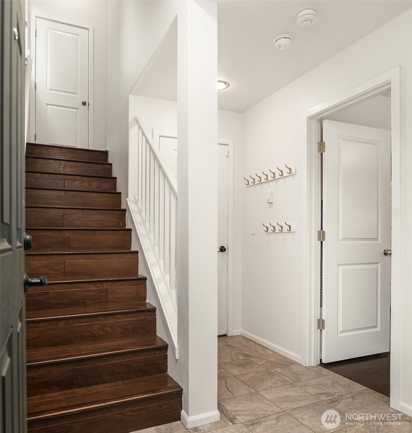 6576 High Point Drive Property Photo 4