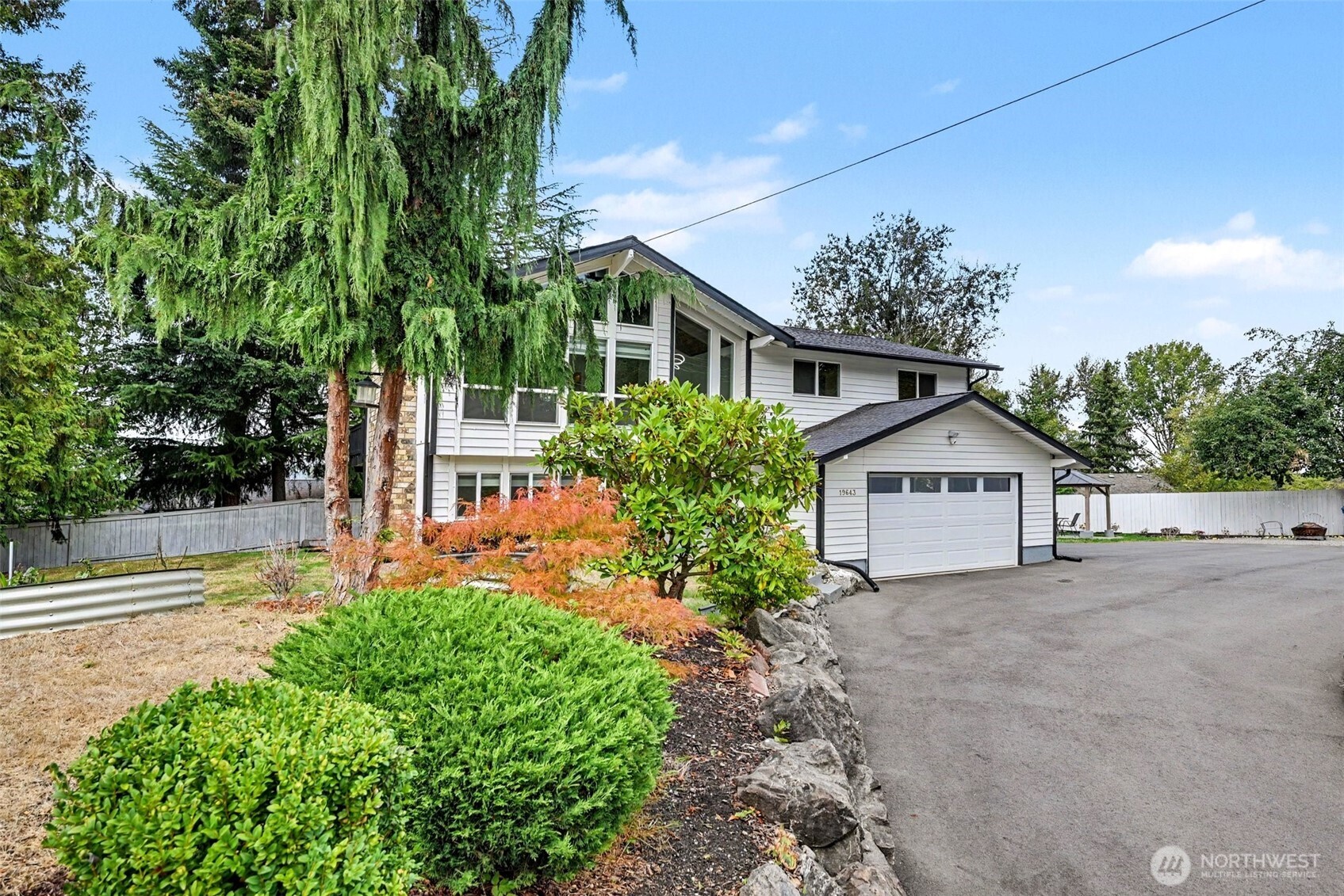 19643 Talbot Road Property Photo 3