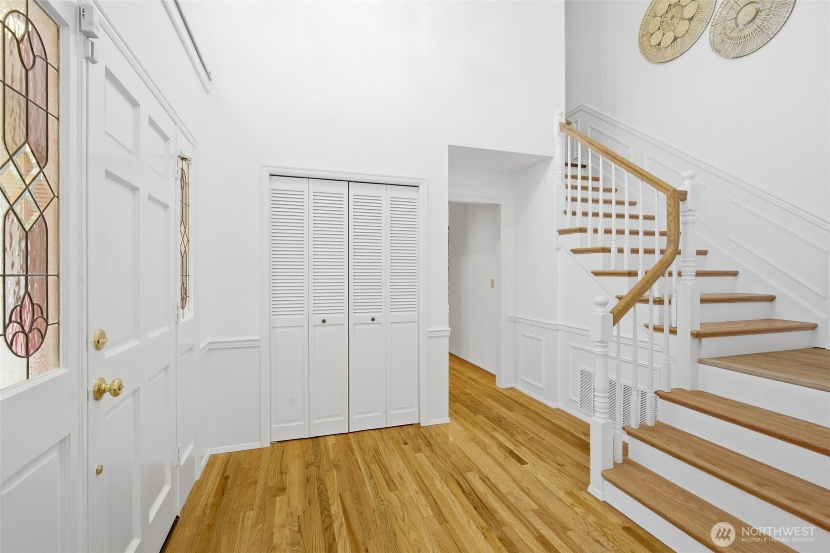 10831 56th Place Property Photo 3