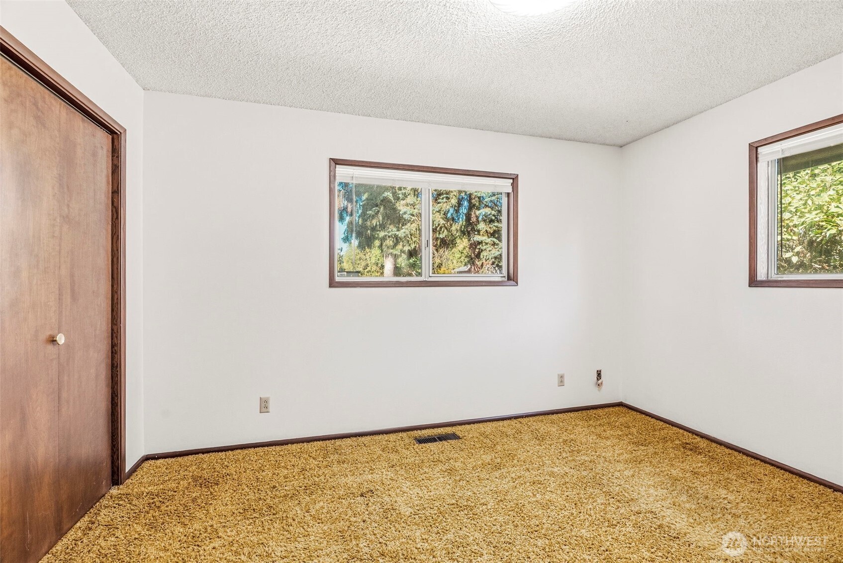 302 Cowlitz Drive Property Photo 14