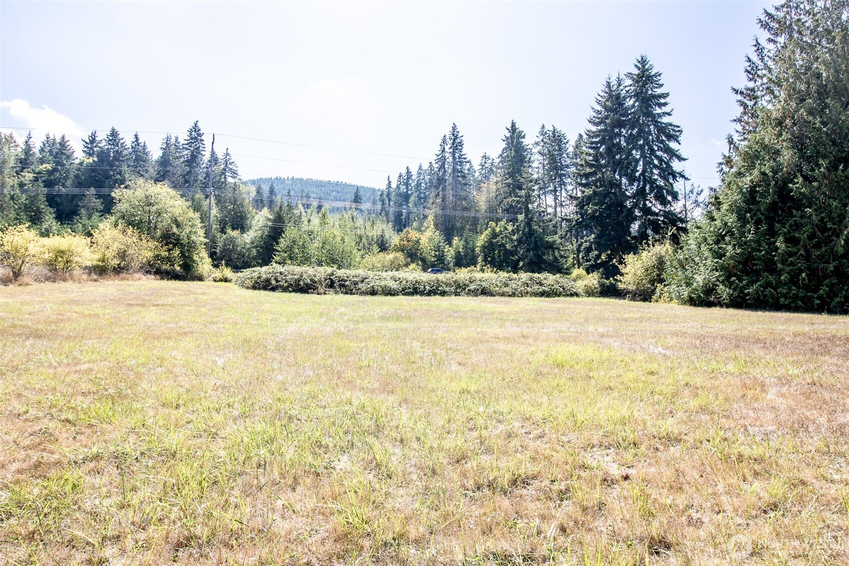 243043 Highway 101 Property Photo 10