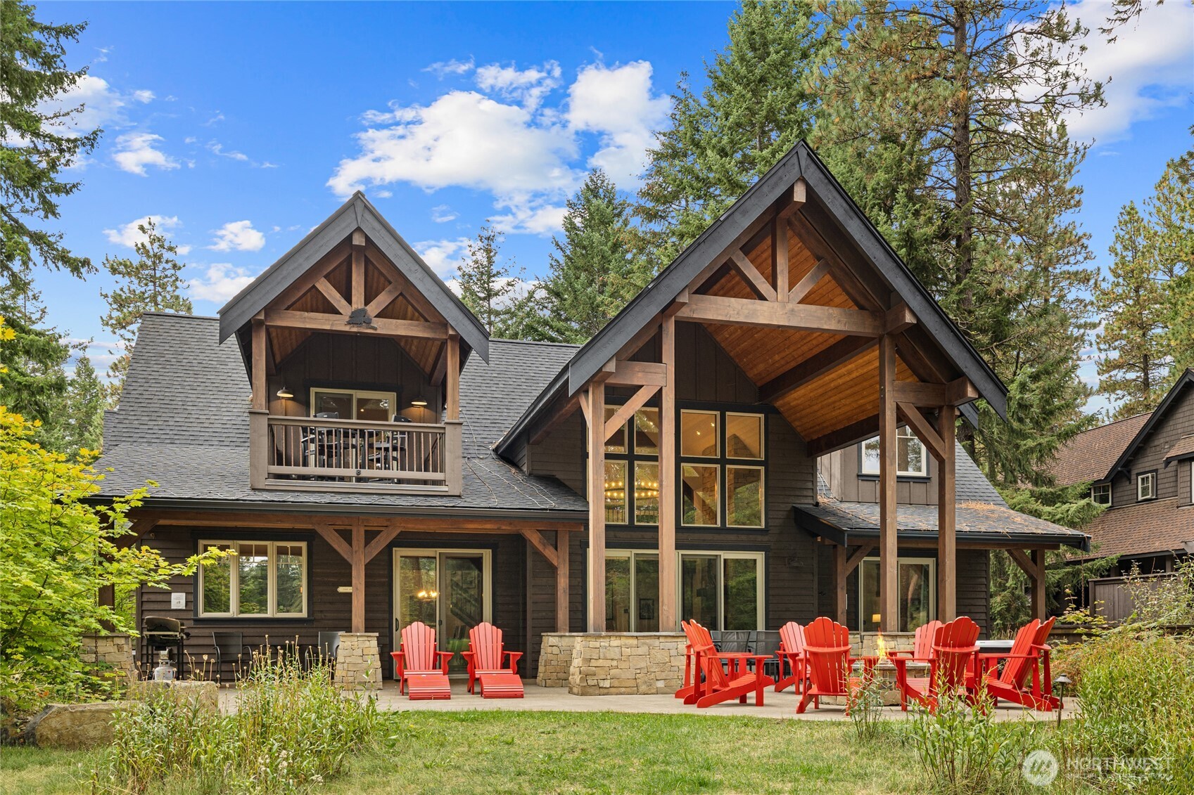 1380 Larkspur Loop Property Photo 1