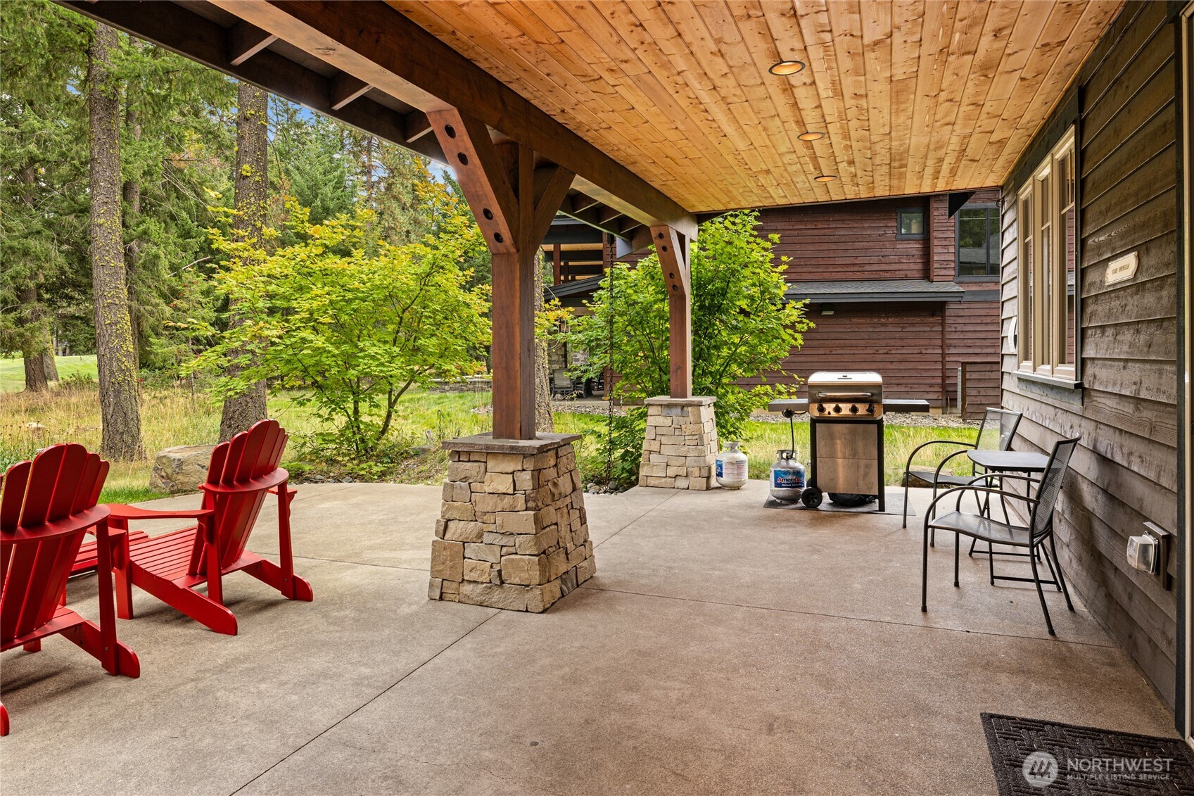 1380 Larkspur Loop Property Photo 15