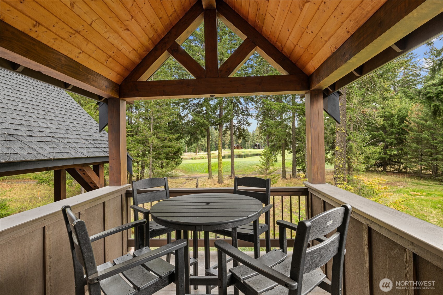 1380 Larkspur Loop Property Photo 29