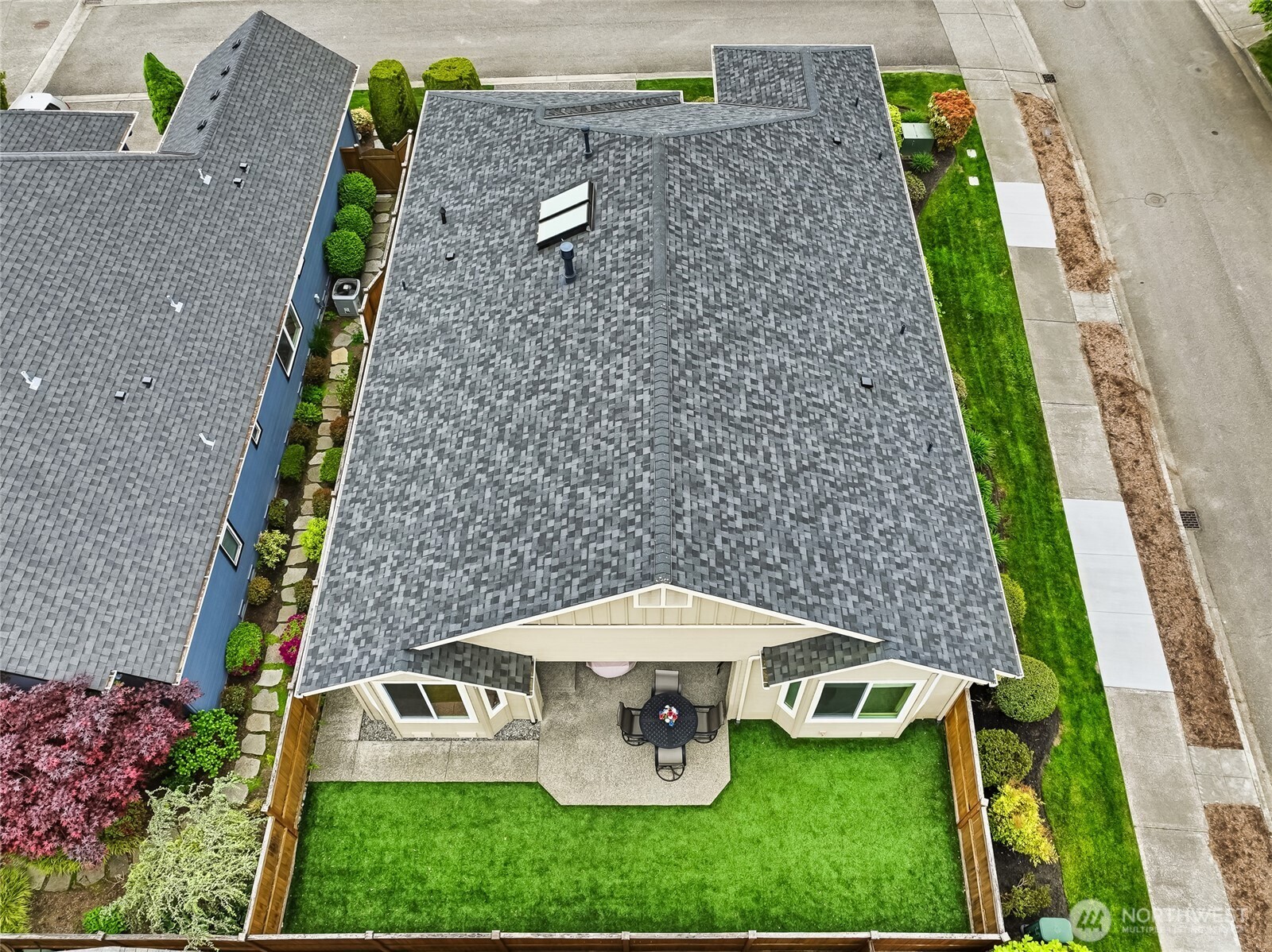 13254 228th Place Property Photo 2