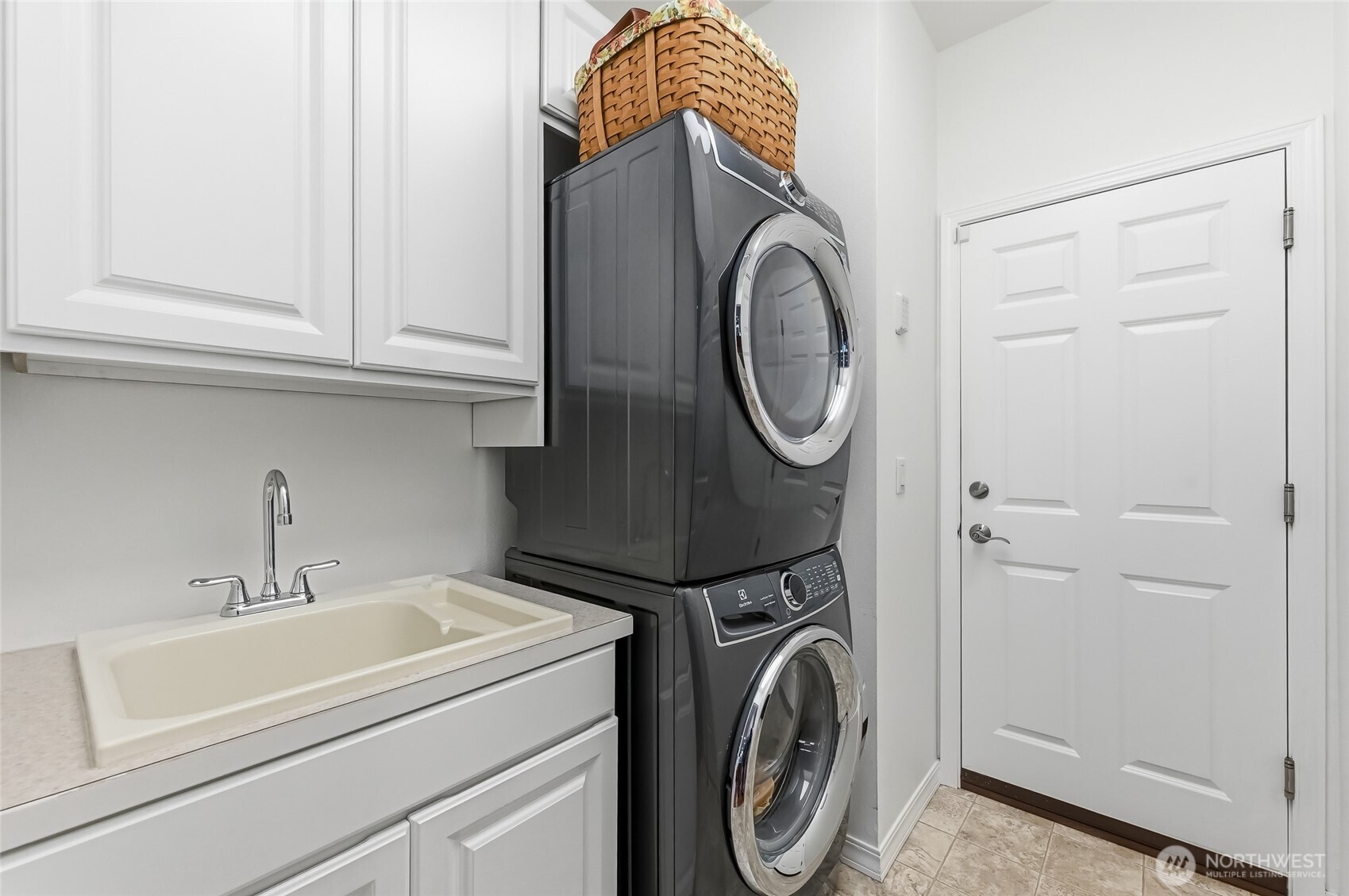 13254 228th Place Property Photo 27