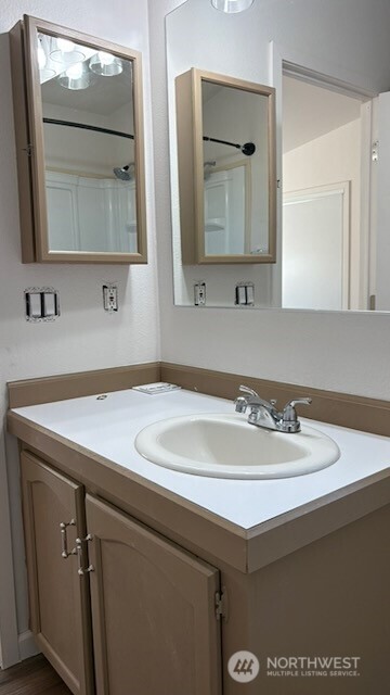 131 W Freedom Lane Property Photo 20