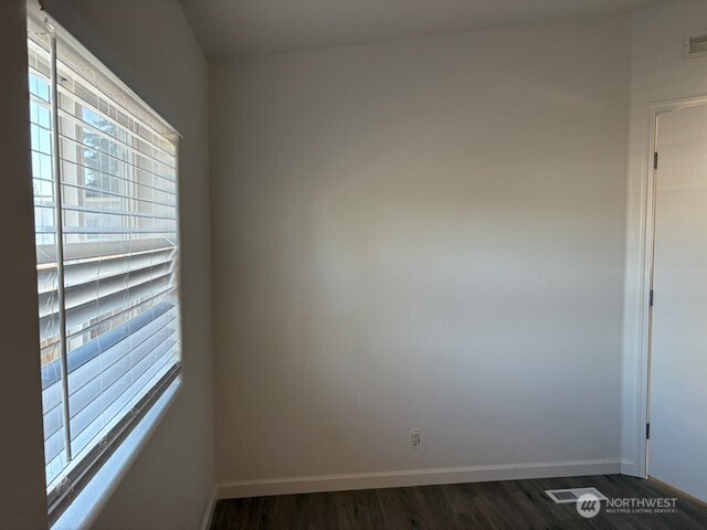131 W Freedom Lane Property Photo 24