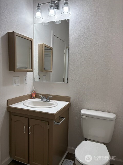 131 W Freedom Lane Property Photo 29