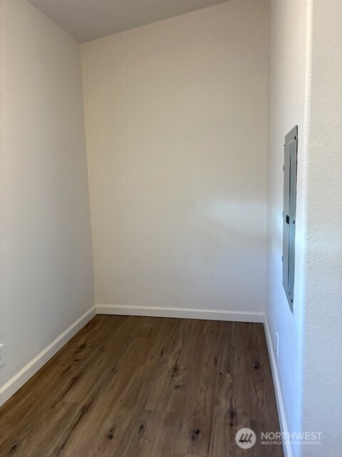 131 W Freedom Lane Property Photo 33